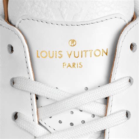 beverly hills sneaker louis vuitton.